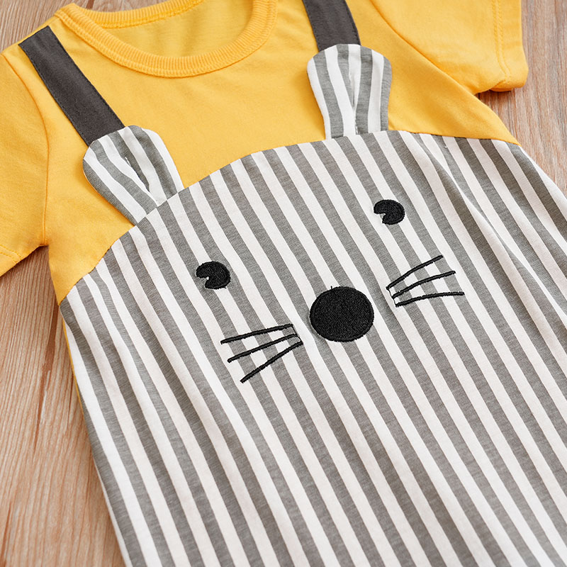 Pasgeboren Baby Kleding Unisex - Baby Clothing Display Stand recensie en prijs
